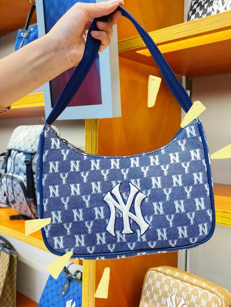 MLB NY Monogram Underarm Shoulder Bag Navy White view
