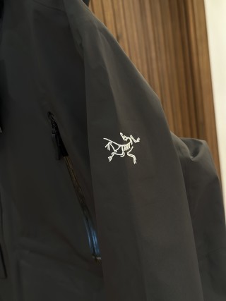 Arc'teryx Black Gore-Tex Softshell Jacket view 4