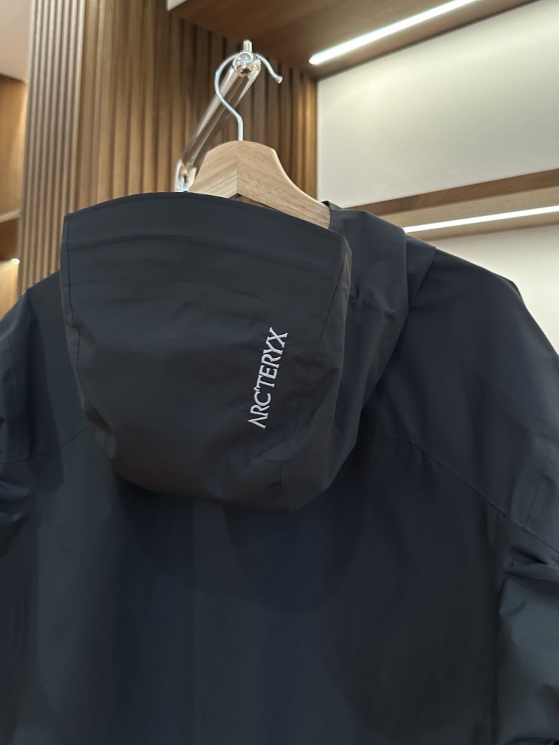 Arc'teryx Black Gore-Tex Softshell Jacket view