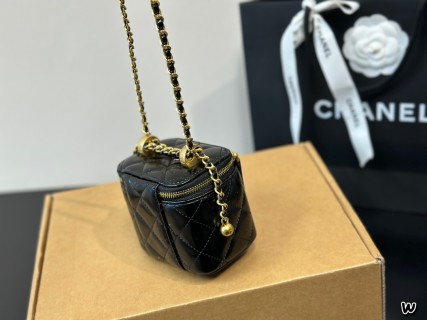 Chanel Black Quilted Box Bag with Dual Gold Hardware view 5