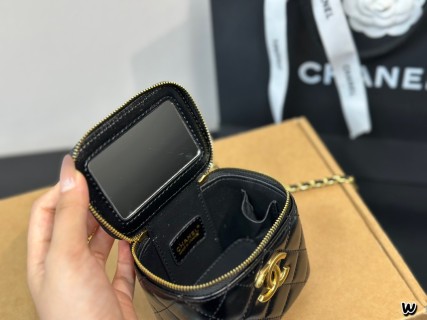 Chanel Black Quilted Box Bag with Dual Gold Hardware view 9