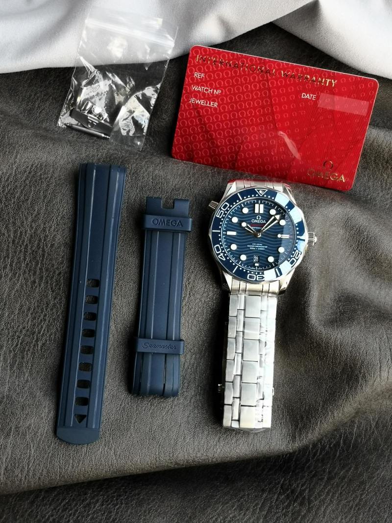 Omega Seamaster Diver 300M Blue Dial Steel Watch 42mm view
