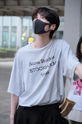Acne Studios Stockholm 1996 Grey T-Shirt view 7