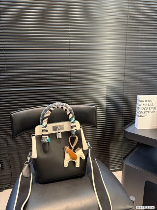 Hermès Milk Box Bag Black & Cream Panda Color Block