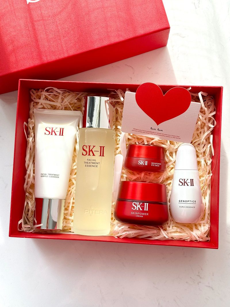 SK-II 5-Piece K-Beauty Skincare Set Limited Gift Box view