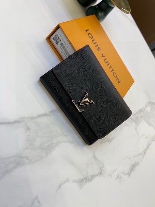 Louis Vuitton Capucines Compact Wallet Black