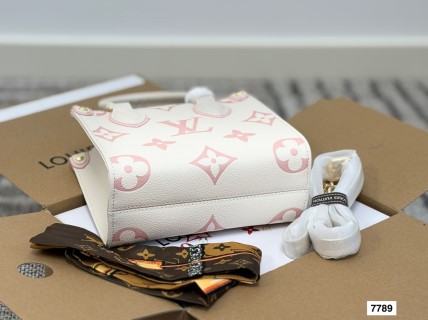 Louis Vuitton OnTheGo Mini Tote Bag - Pink & White view 8
