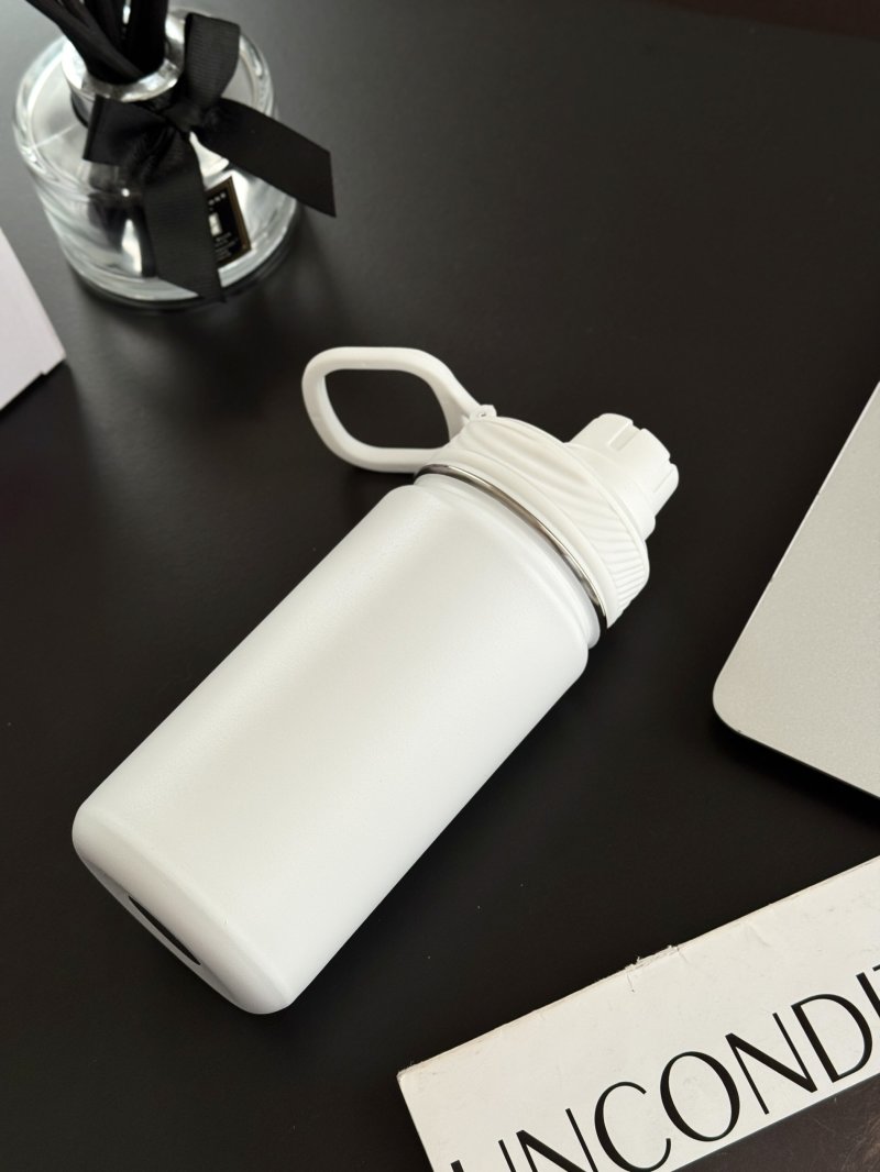 lululemon Back to Life Sport Water Bottle 24oz White view