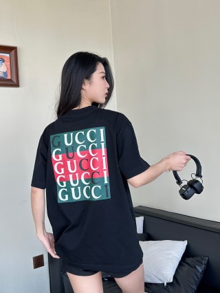 Gucci GG Logo Black Short Sleeve T-Shirt view 8