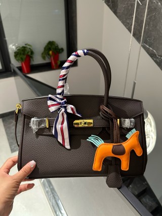 Hermès Birkin 29 Platinum Togo Leather Bag view 3
