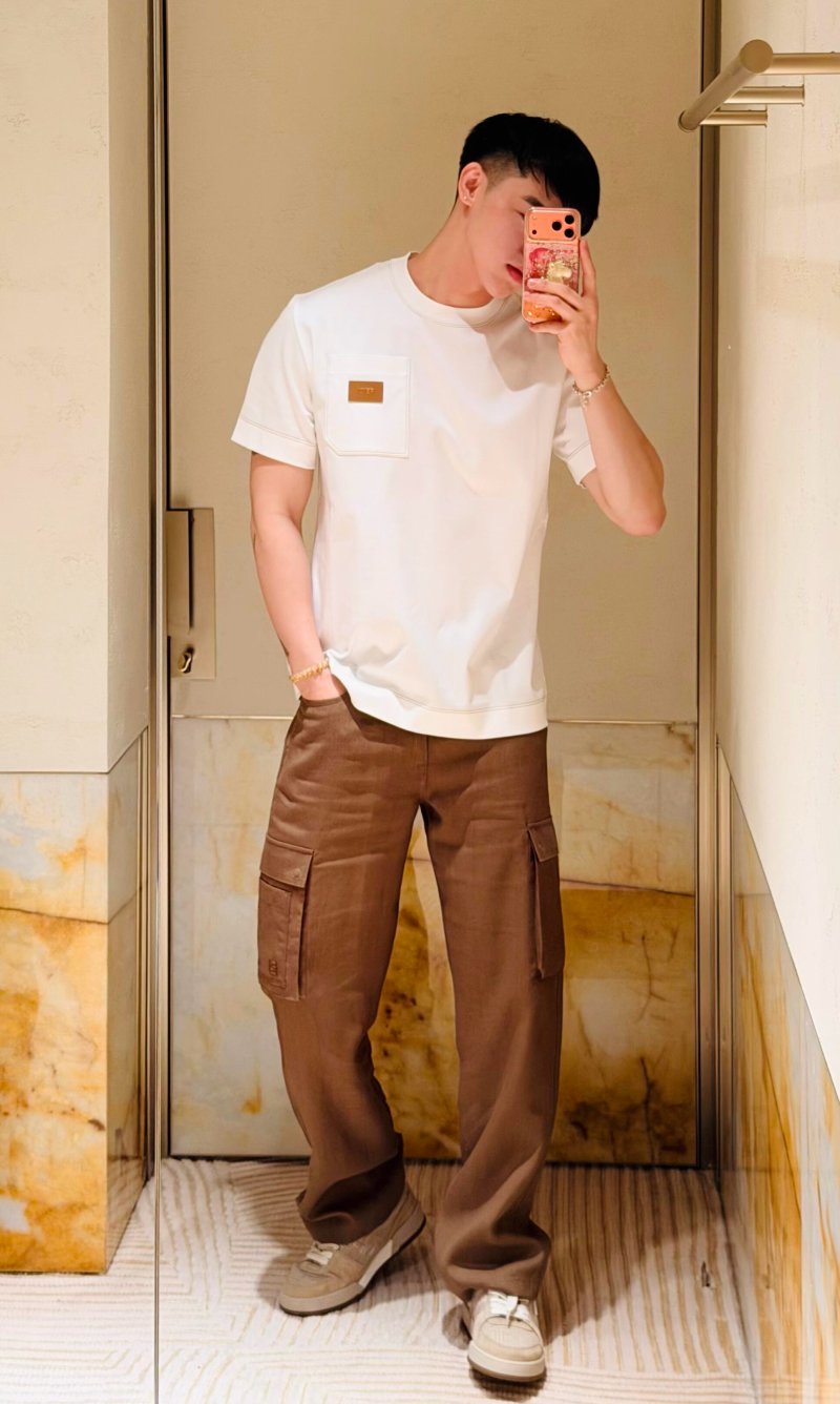 Stone Island Cream Pocket T-Shirt view
