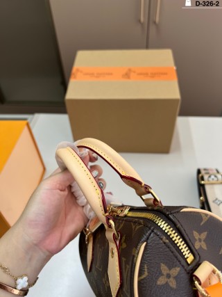 Louis Vuitton Speedy 20 Monogram Canvas Bag - Black view 5