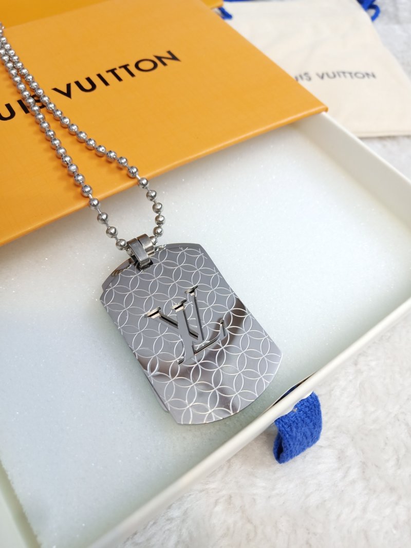 Louis Vuitton Double Row Ball Chain Pendant Necklace Silver