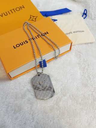 Louis Vuitton Double Row Ball Chain Pendant Necklace Silver view 5