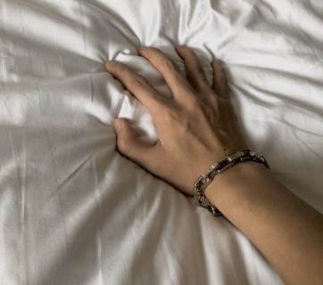 Louis Vuitton Silver Bamboo Link Chain Bracelet view 4