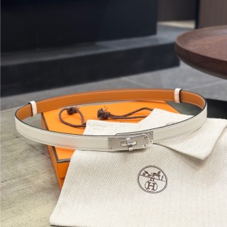 Hermès Kelly 1.8 Epsom Leather Belt Cream view 2