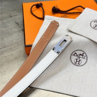 Hermès Kelly 1.8 Epsom Leather Belt Cream view 4