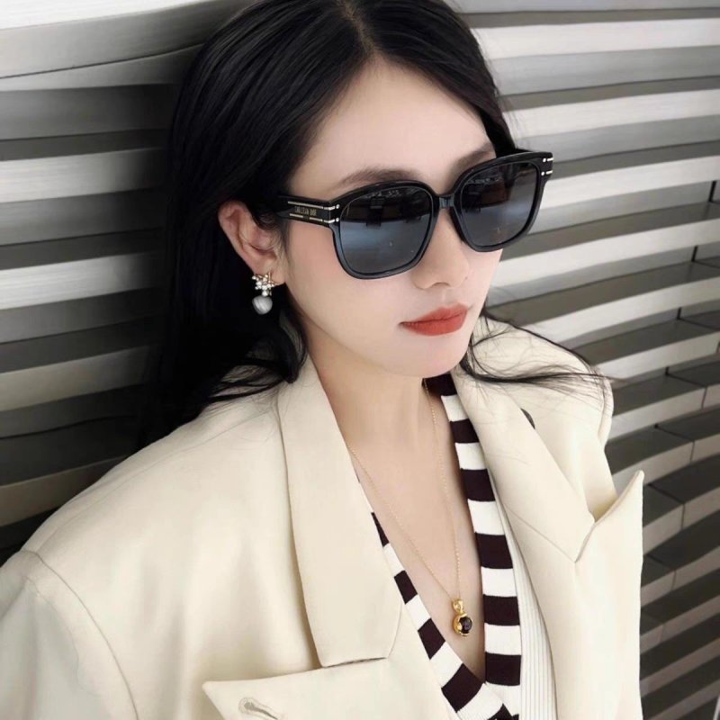 Dior Black Square Sunglasses view