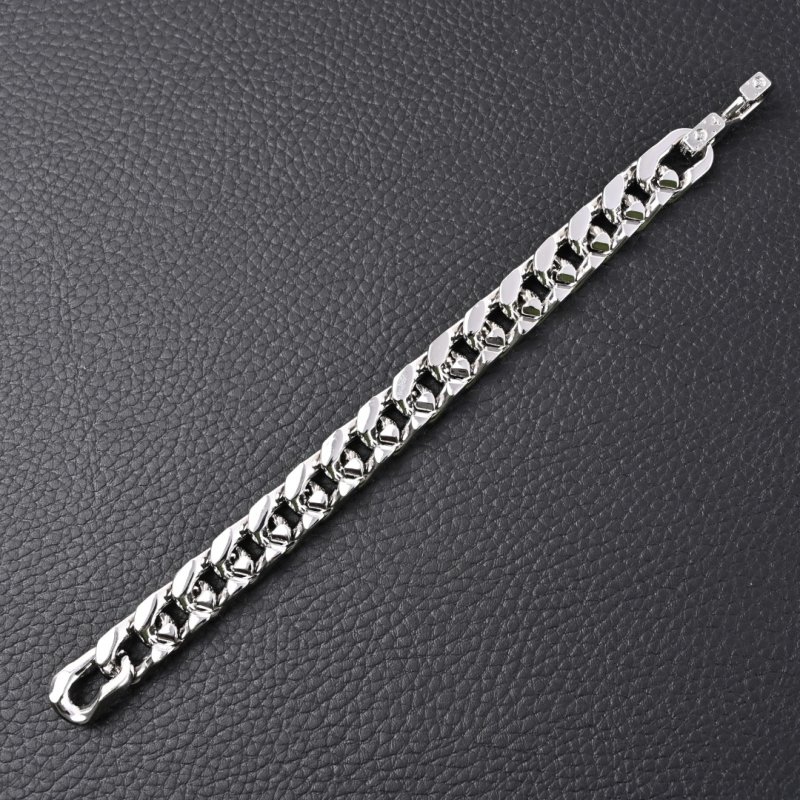Louis Vuitton LV Chain Links Silver Bracelet view