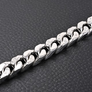 Louis Vuitton LV Chain Links Silver Bracelet view 4