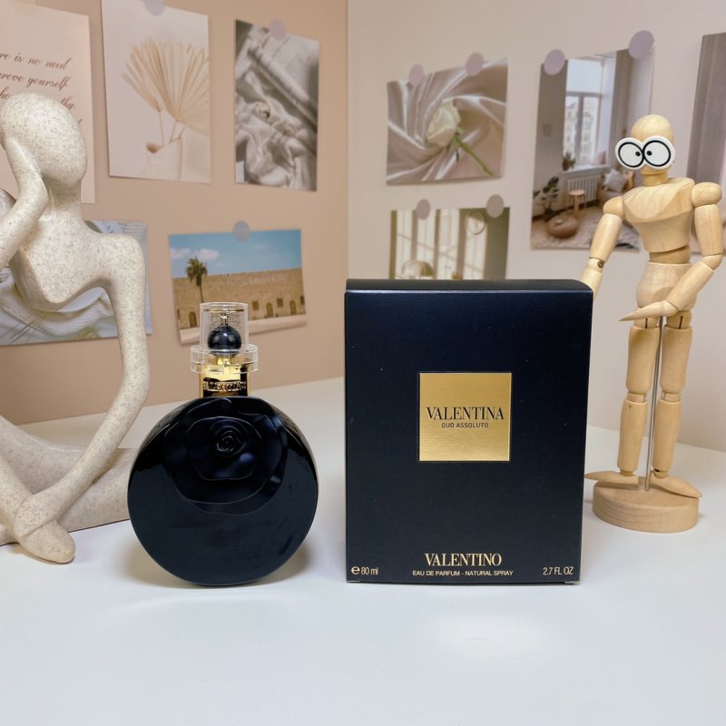 Valentino Valentina Oud Assoluto Eau de Parfum 80ml