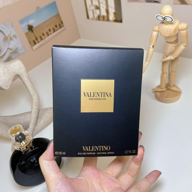 Valentino Valentina Oud Assoluto Eau de Parfum 80ml view