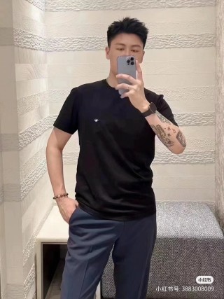 Black Classic Short Sleeve T-Shirt with Small Logo view 9