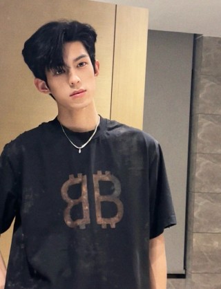 Balenciaga BB Logo Black Short Sleeve T-Shirt view 2