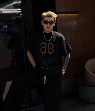 Balenciaga BB Logo Black Short Sleeve T-Shirt view 4