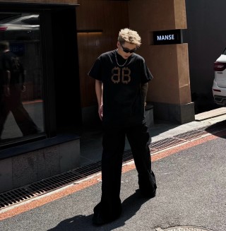 Balenciaga BB Logo Black Short Sleeve T-Shirt view 9