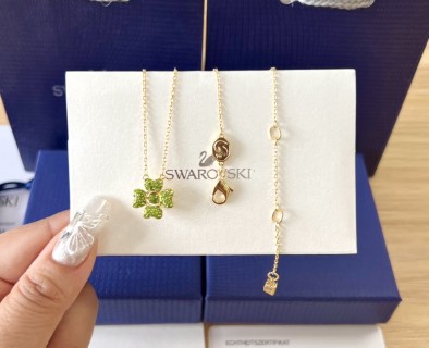 Swarovski Idyllia Lucky Clover Green Gold Pendant Necklace view 9
