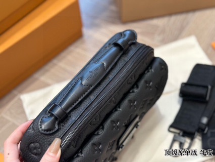 Louis Vuitton S-Lock Monogram Crossbody Bag Black view 2