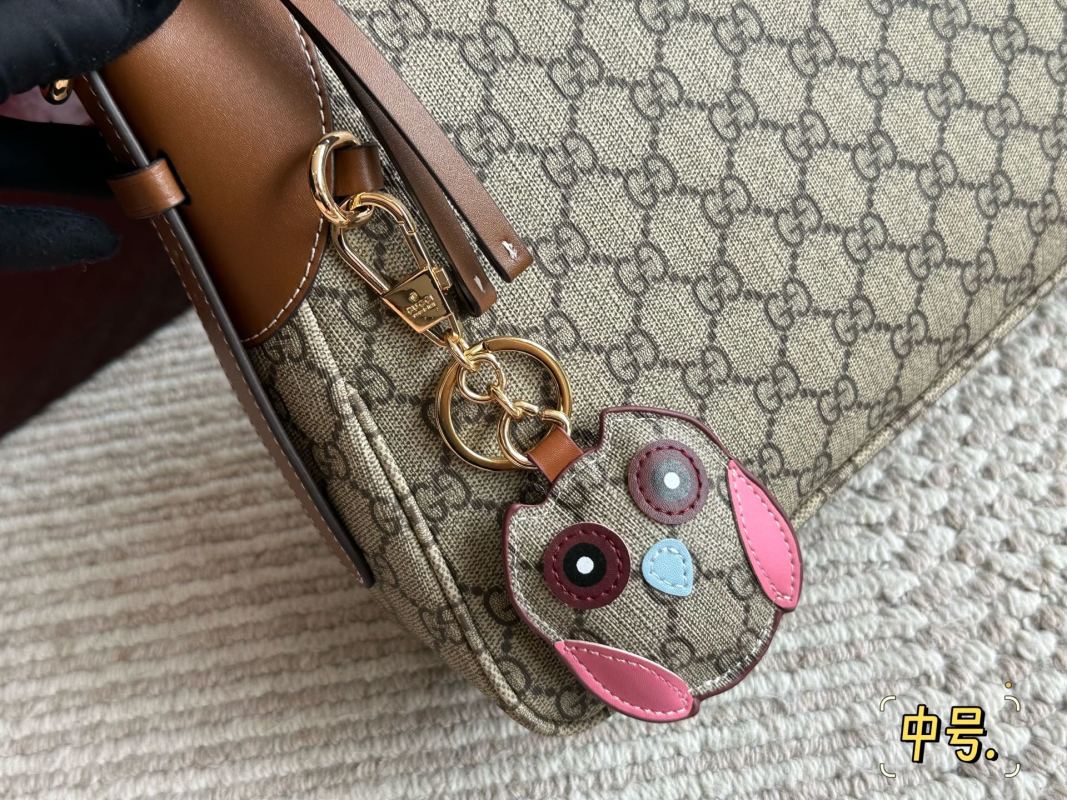 Gucci GG Emblem Shoulder Bag Beige Leather view