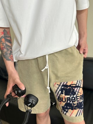 Burberry Vintage Check Beige Shorts view 2