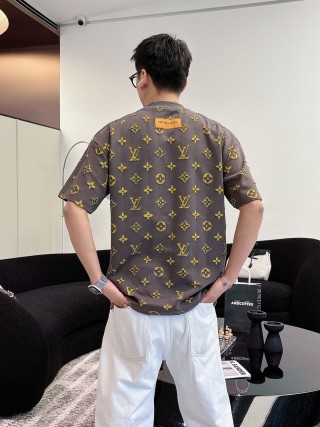 Louis Vuitton Monogram T-Shirt Brown Gold view 2
