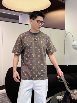 Louis Vuitton Monogram T-Shirt Brown Gold view 5