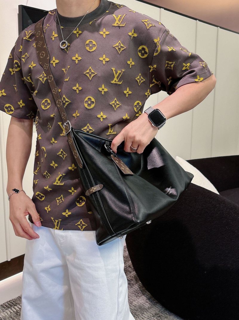 Louis Vuitton Monogram T-Shirt Brown Gold view