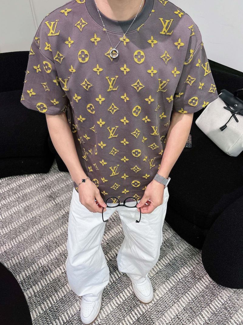 Louis Vuitton Monogram T-Shirt Brown Gold view