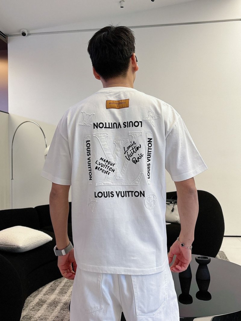 Louis Vuitton Monogram Embroidered White T-Shirt view