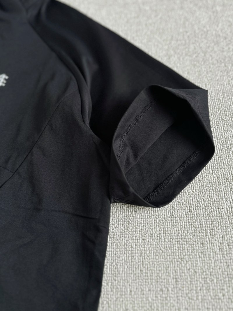 Kolonsport Half-Zip Pocket T-Shirt White view