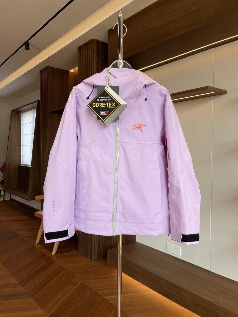 Arc'teryx Gore-Tex Shell Jacket Pink