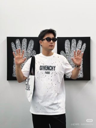 Cream Oversized Graphic Print Short Sleeve T-Shirt view 7