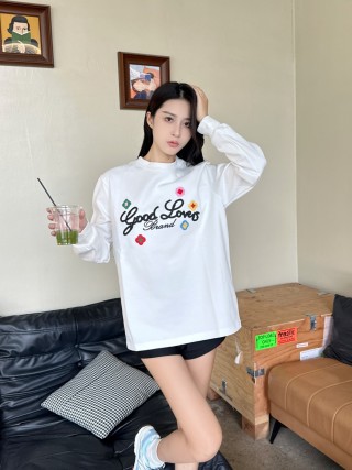 Good Loves Brand White Long Sleeve T-Shirt with Colorful Embroidery