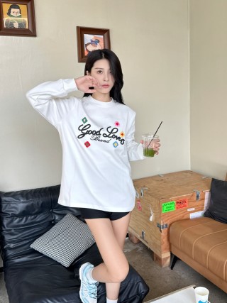 Good Loves Brand White Long Sleeve T-Shirt with Colorful Embroidery view 3