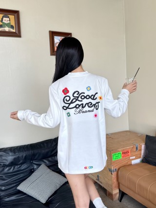 Good Loves Brand White Long Sleeve T-Shirt with Colorful Embroidery view 4