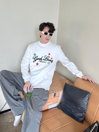 Good Loves Brand White Long Sleeve T-Shirt with Colorful Embroidery view 7