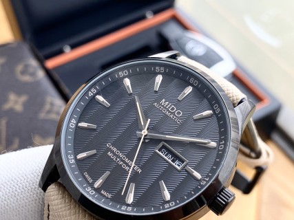 Mido Commander Black Dial Automatic Men's Watch 40mm view 6