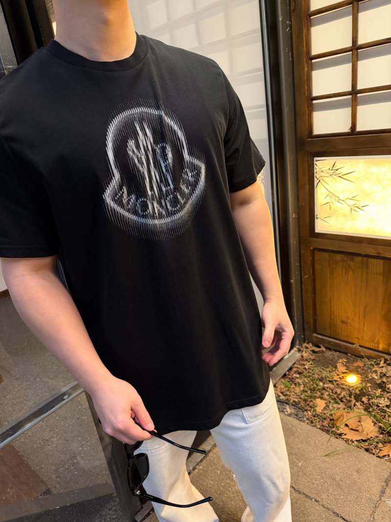 Moncler Black Graphic Logo T-Shirt