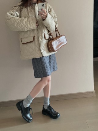 Cream Quilted Puffer Jacket with Contrast Trim view 3