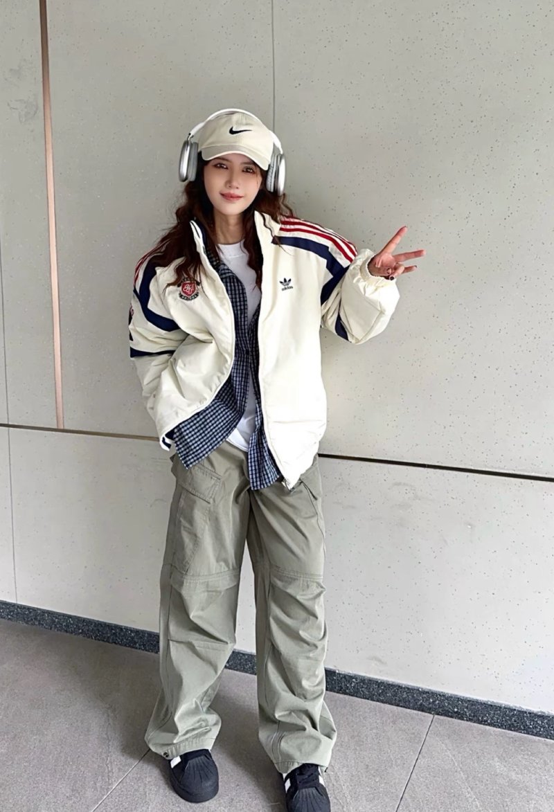 Adidas Cream Navy Red Stripe Puffer Jacket view